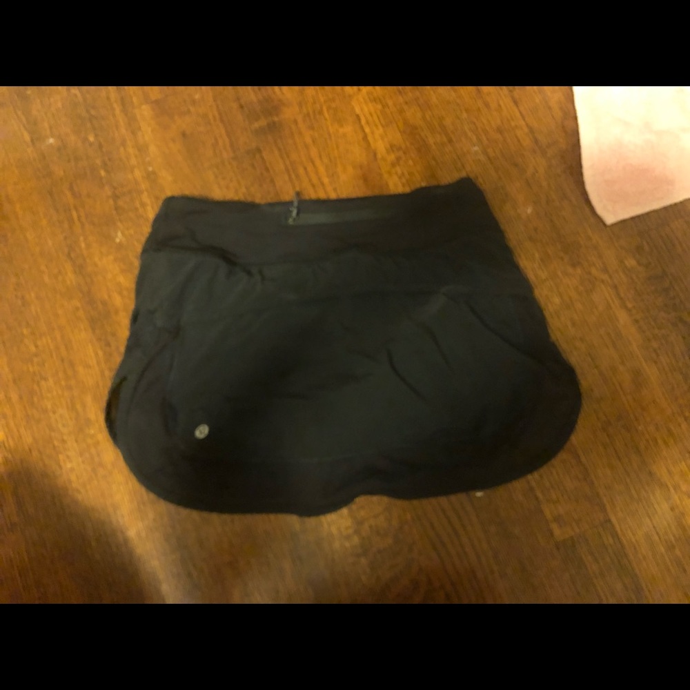 black lulu tennis skirt